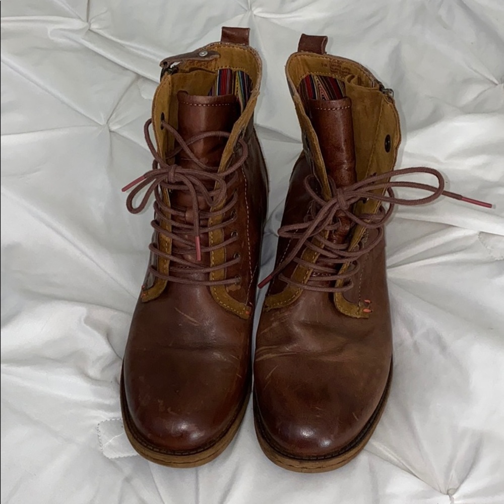 Brown boots